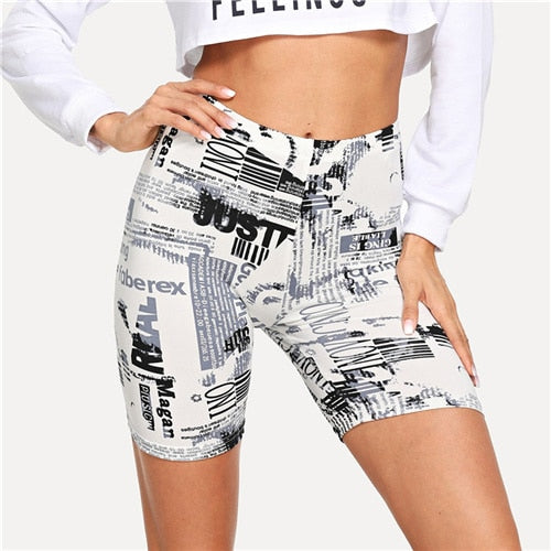 SHEIN Modern Lady Black and White Allover Letter Print Cycling Crop Short Leggings 2018 Summer Modern Lady Women Pants Trousers